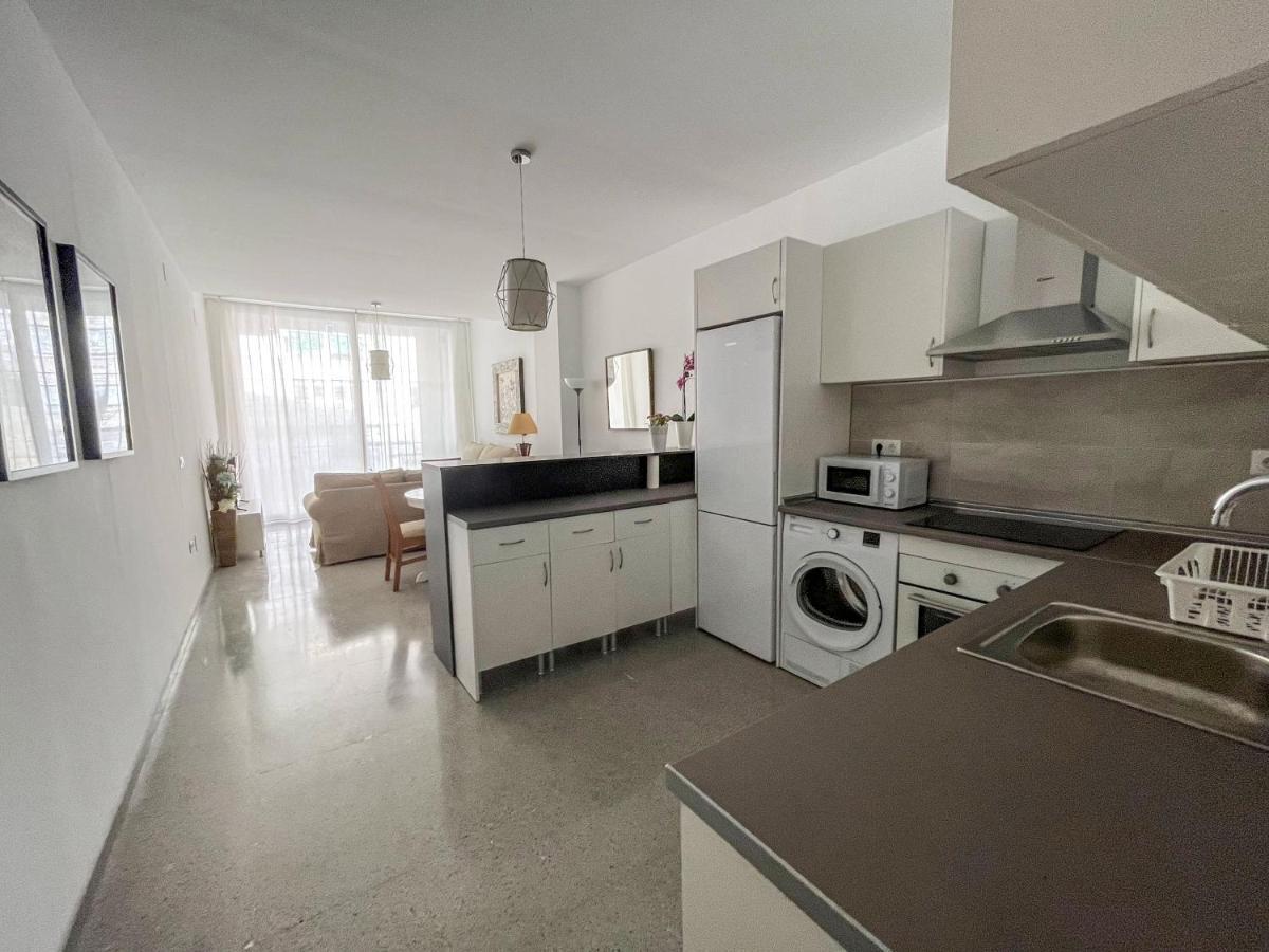Amplio Apartamento En Av. Carlos Haya Màlaga Exteriér fotografie